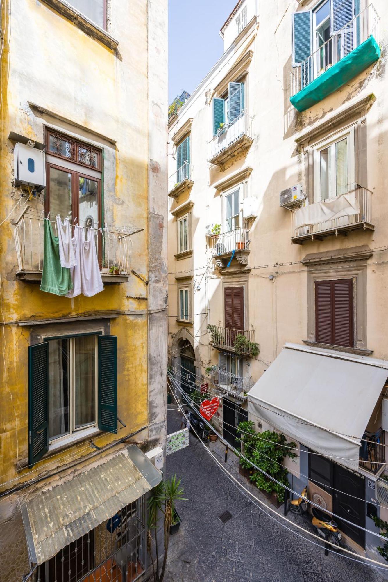 Leticia'S Apartment By Wonderful Italy Naples Extérieur photo